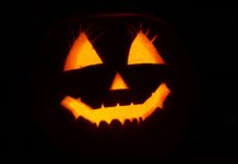Jak zazářit na Halloween? Zkuste crazy čočky a budete in!